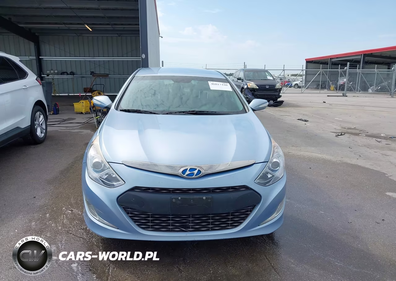 2012 Hyundai Sonata Hybrid VIN:KMHEC4A43CA038578 - 13