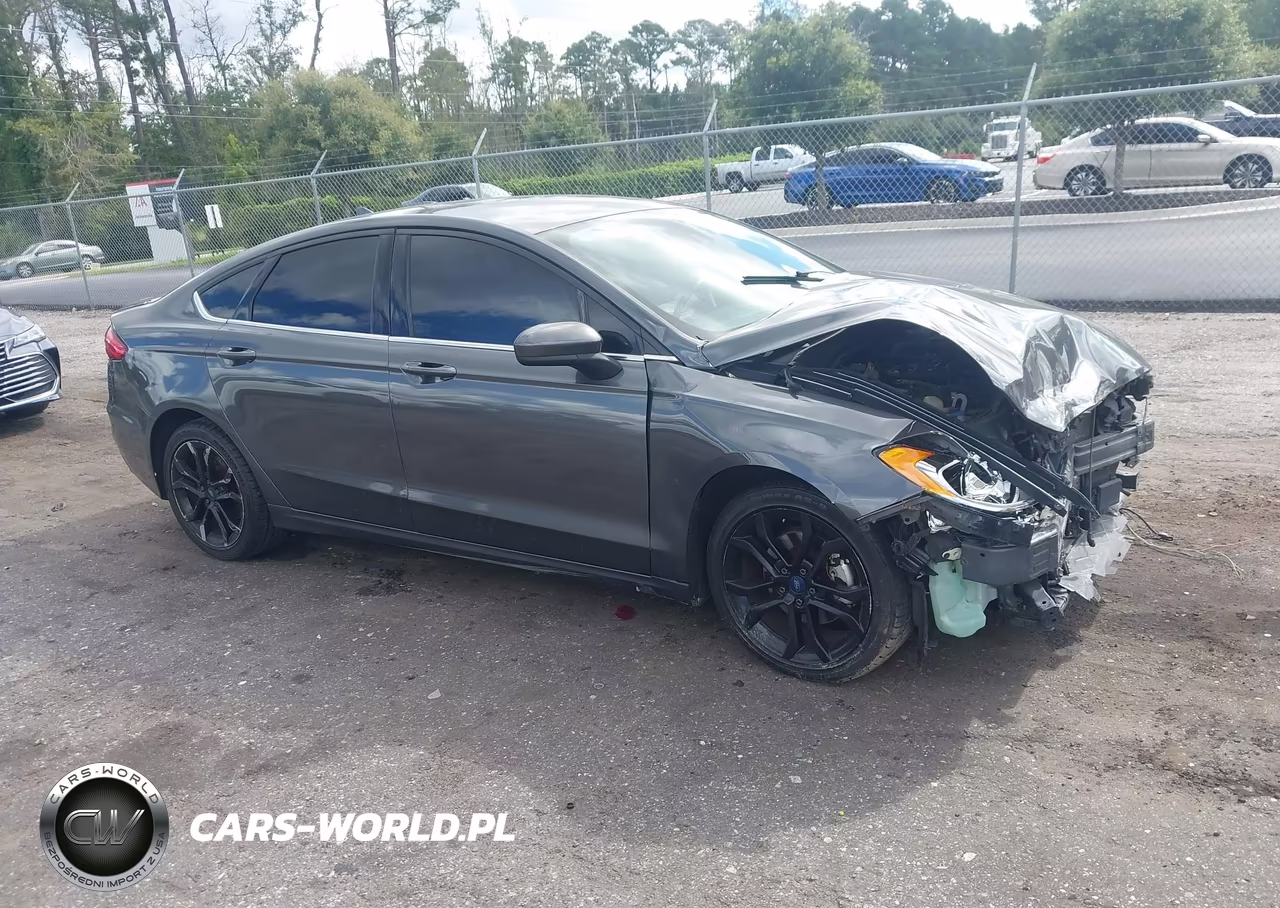 2020 Ford Fusion Se
