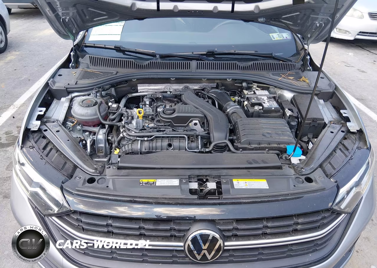 2024 Volkswagen Jetta 1.5T Sport VIN:3VWBM7BU2RM039976 - 10