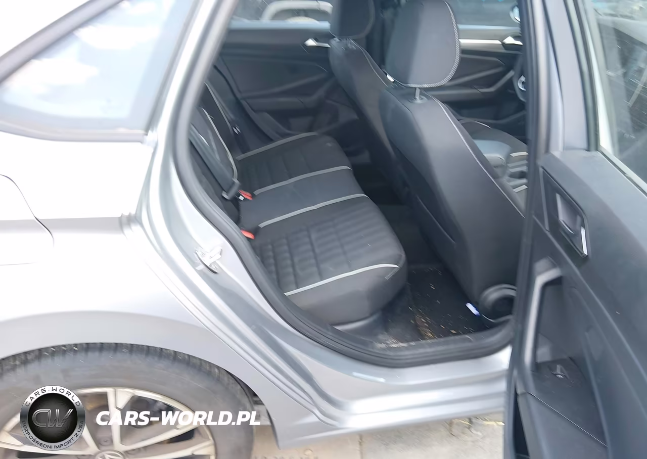 2024 Volkswagen Jetta 1.5T Sport VIN:3VWBM7BU2RM039976 - 8