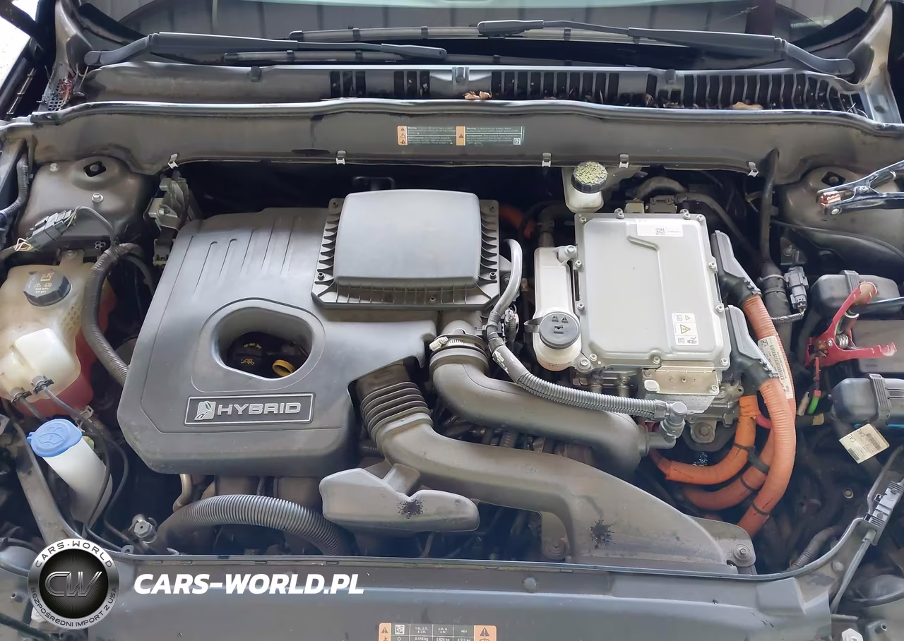 2018 Ford Fusion Hybrid S VIN:3FA6P0UU1JR271580 - 10