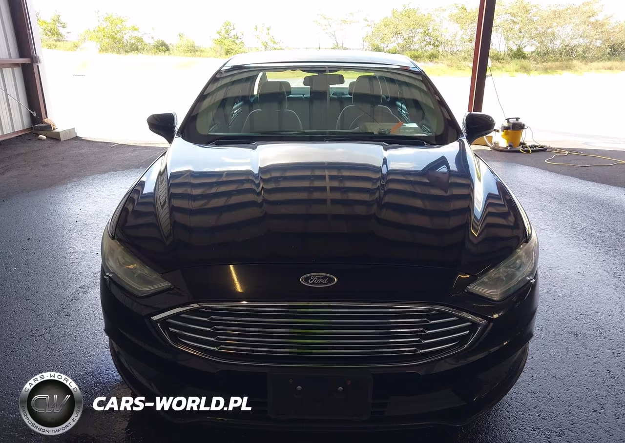 2018 Ford Fusion Hybrid S VIN:3FA6P0UU1JR271580 - 17