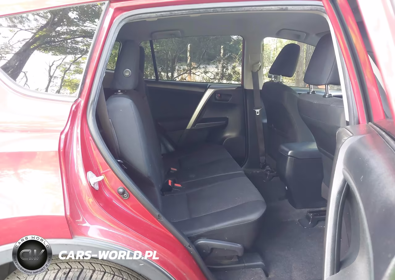 2016 Toyota Rav4 Le VIN:JTMBFREV2GJ061662 - 8