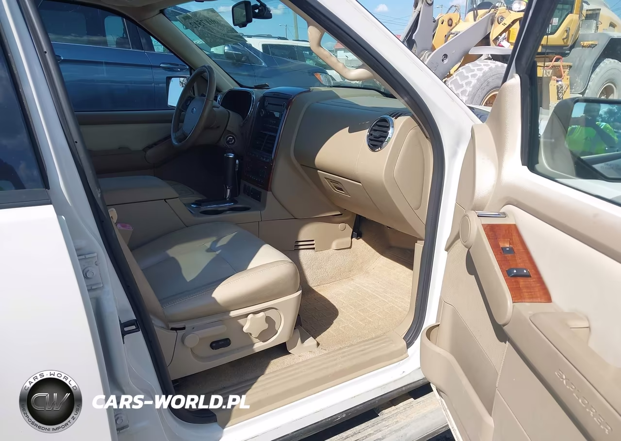 2008 Ford Explorer Eddie Bauer VIN:1FMEU74E18UA16619 - 5