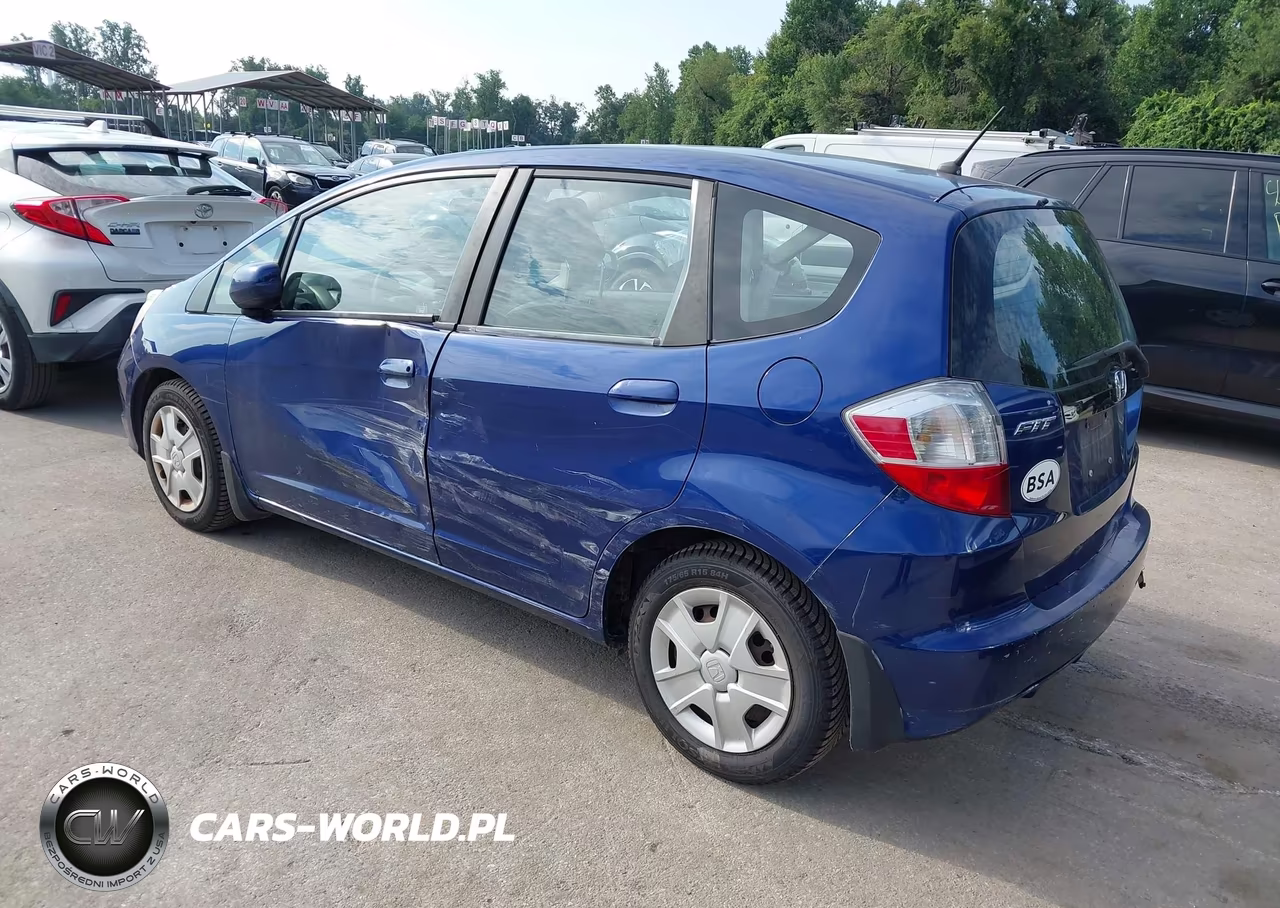 2012 Honda Fit VIN:JHMGE8H34CC037213 - 3