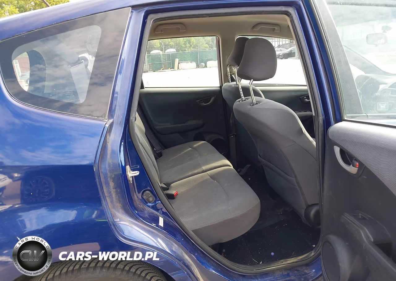 2012 Honda Fit VIN:JHMGE8H34CC037213 - 8