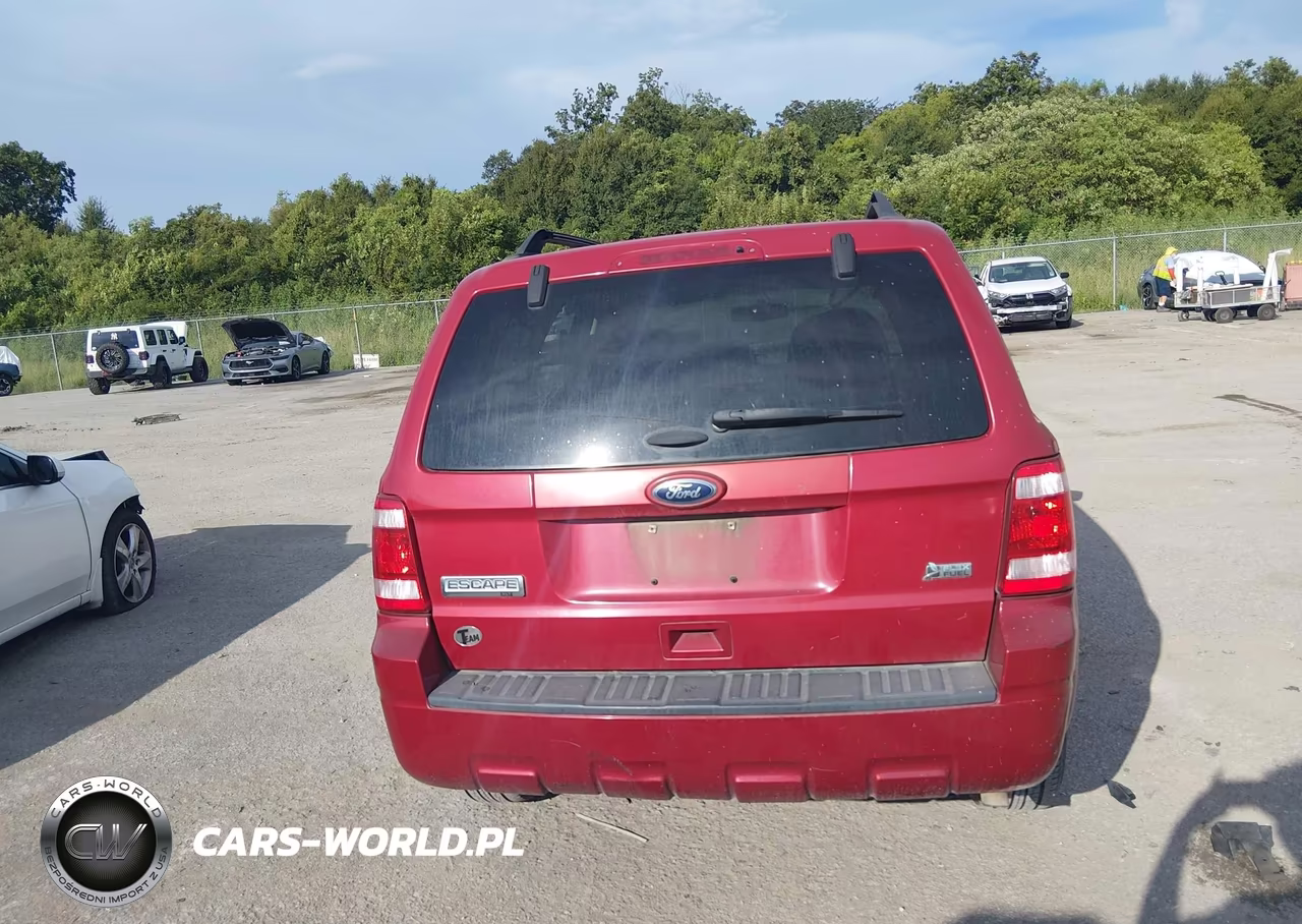 2011 Ford Escape Xlt VIN:1FMCU0DG7BKA91053 - 16