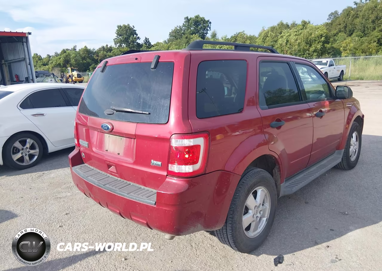 2011 Ford Escape Xlt VIN:1FMCU0DG7BKA91053 - 4