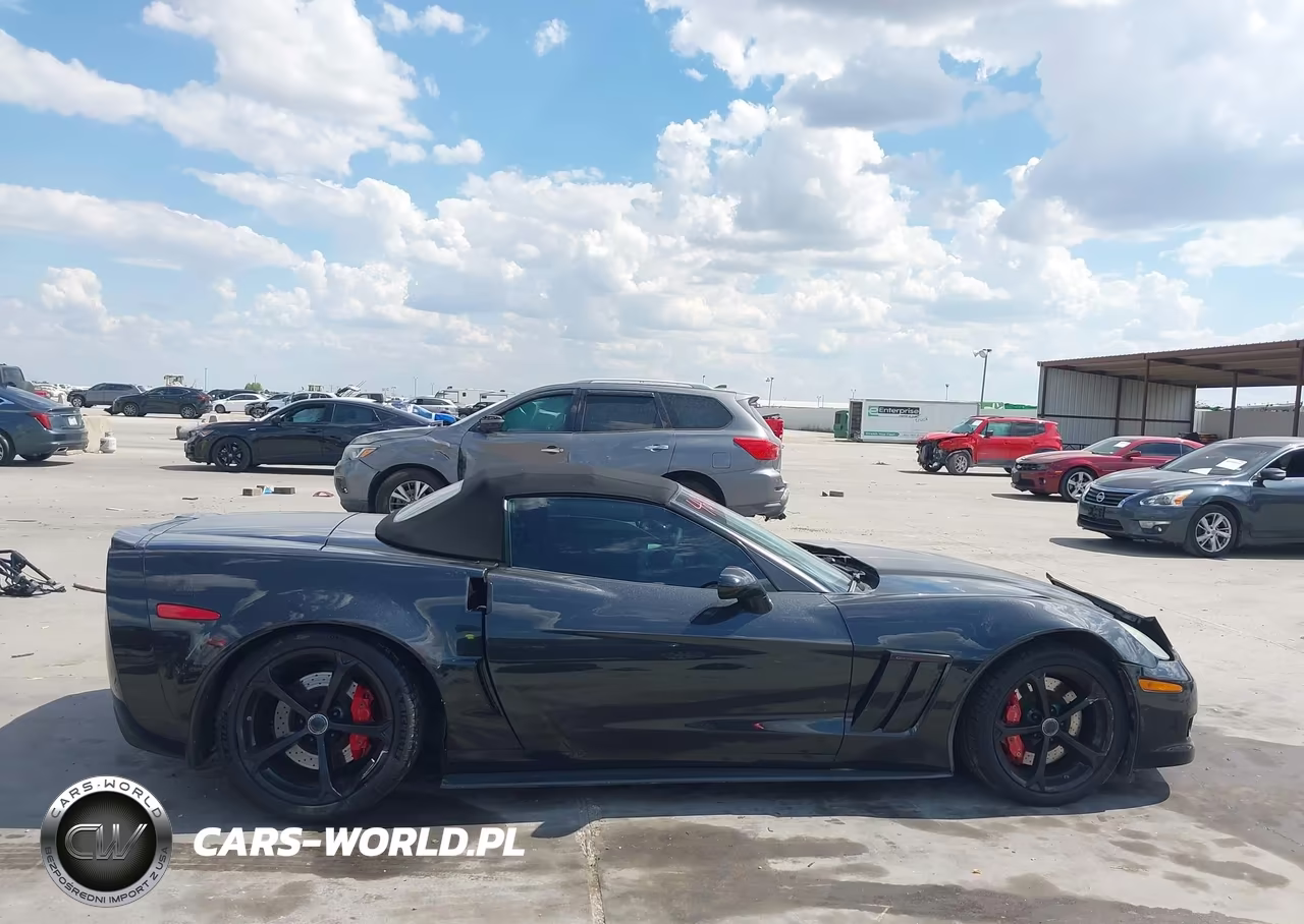 2012 Chevrolet Corvette Grand Sport VIN:1G1YS3DW2C5109525 - 14