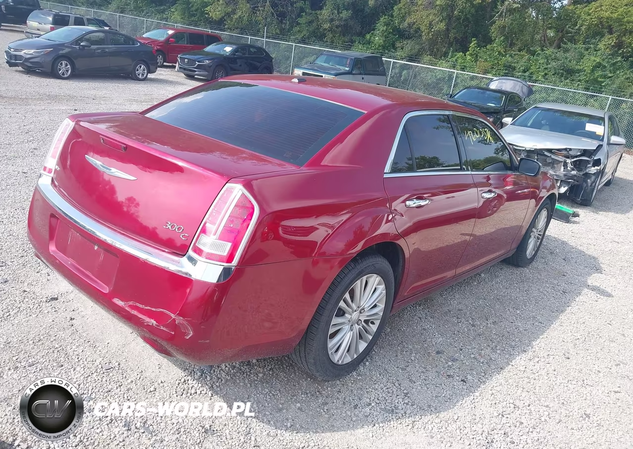 2014 Chrysler 300C Awd VIN:2C3CCAKG7EH356165 - 4