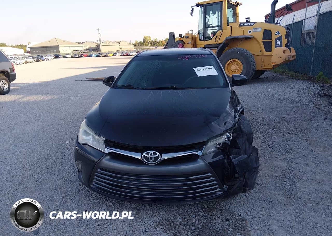 2015 Toyota Camry Le VIN:4T4BF1FK4FR502003 - 12