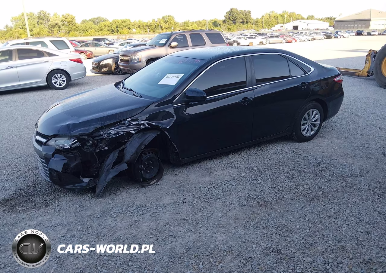 2015 Toyota Camry Le VIN:4T4BF1FK4FR502003 - 2