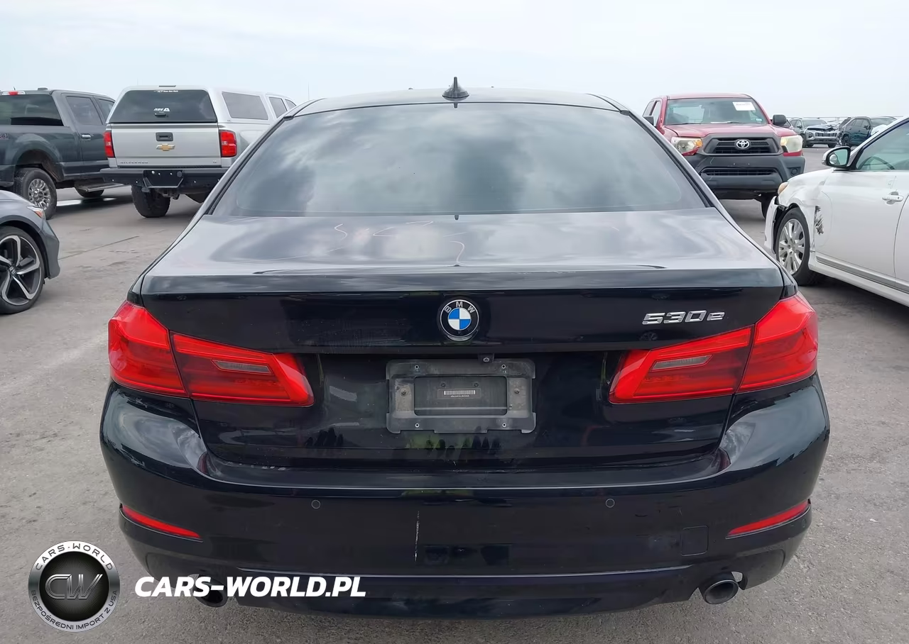2018 BMW 530E Iperformance VIN:WBAJA9C52JB033940 - 17