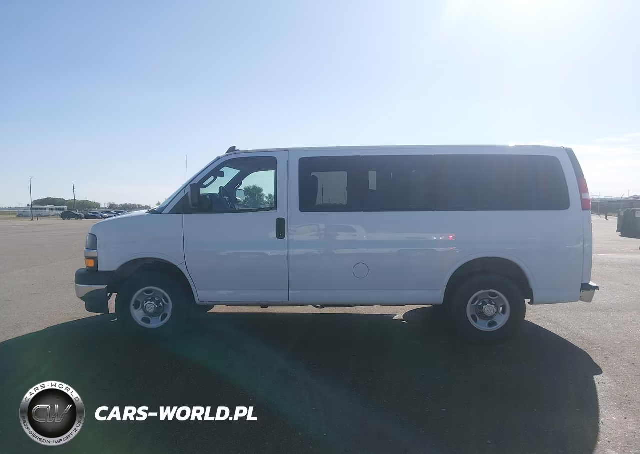 2018 Chevrolet Express 2500 Lt VIN:1GAWGFFP7J1341509 - 14