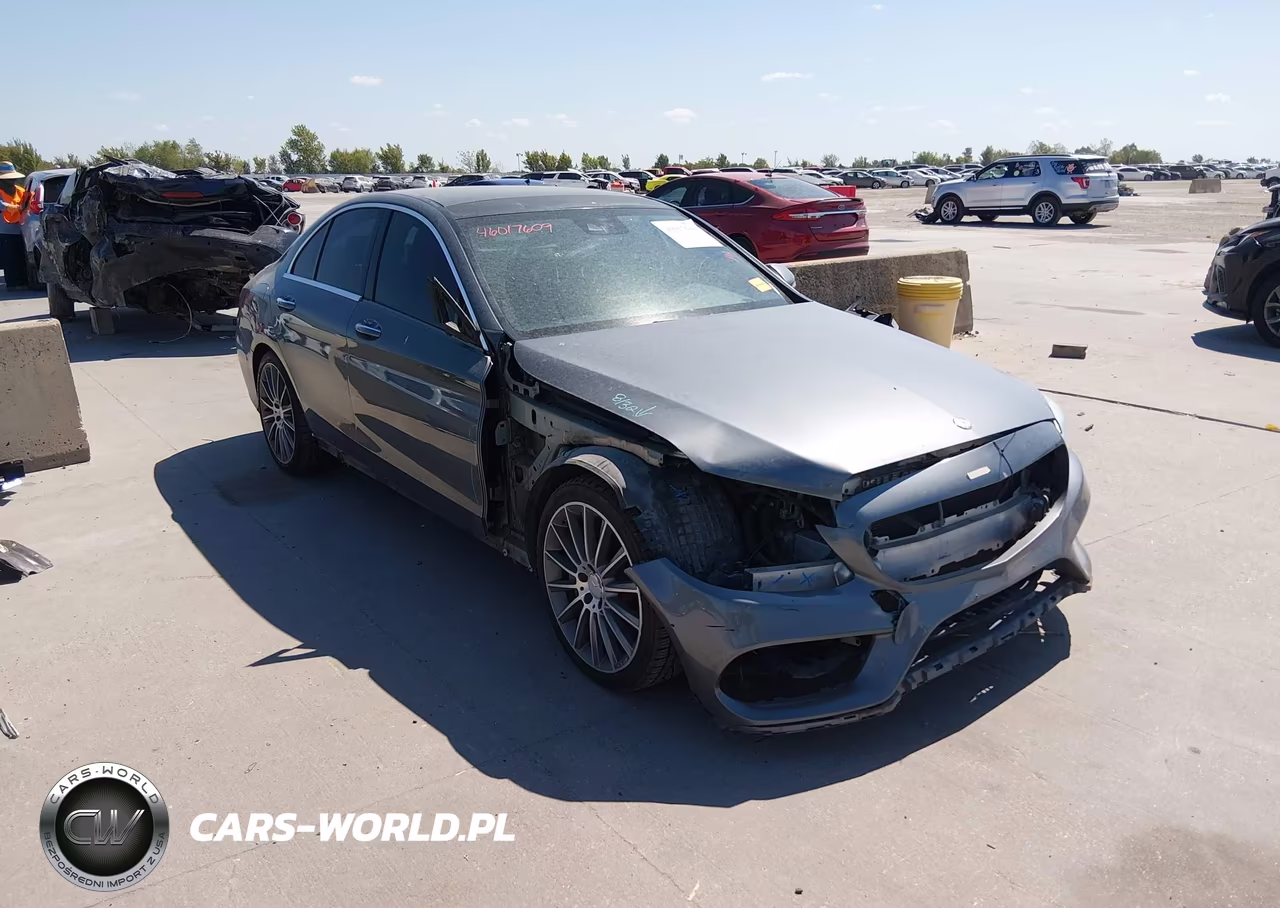 2017 Mercedes-Benz C 300 Sport