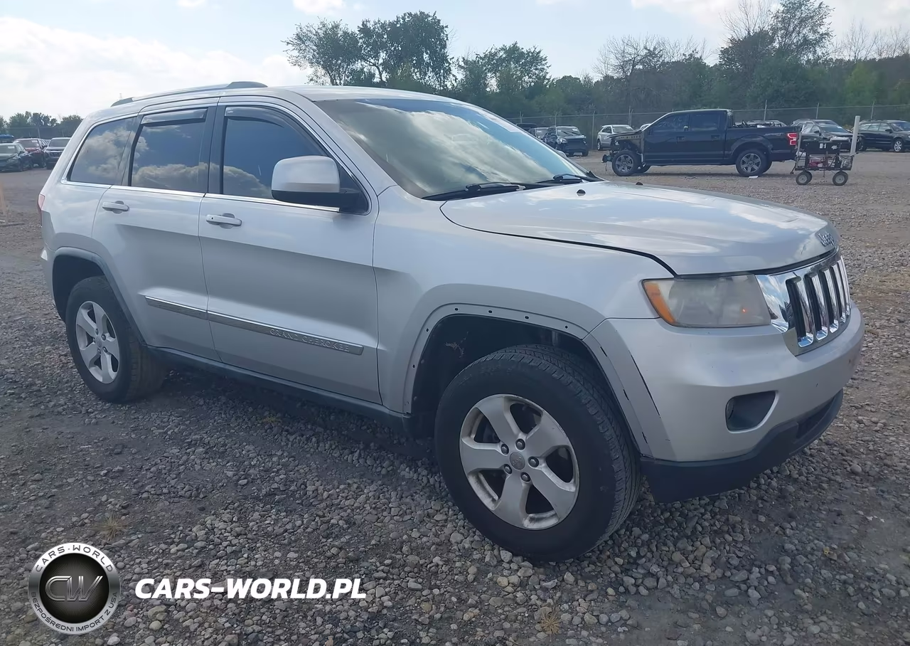 2011 Jeep Grand Cherokee Laredo VIN:1J4RS4GG1BC574887 - 1
