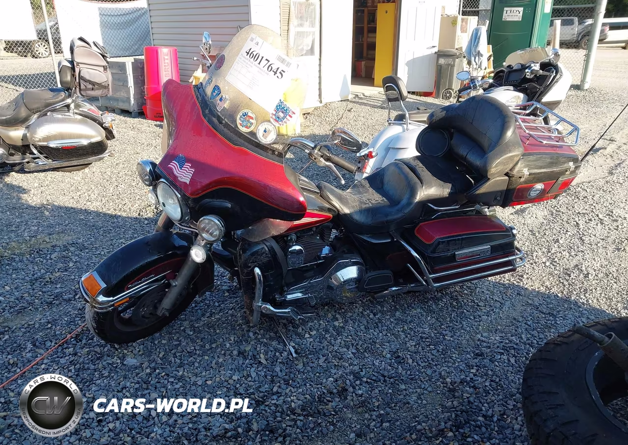 2005 Harley-Davidson Flhtcui VIN:1HD1FCW175Y666090 - 13