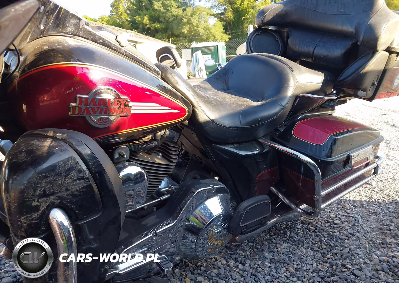 2005 Harley-Davidson Flhtcui VIN:1HD1FCW175Y666090 - 14
