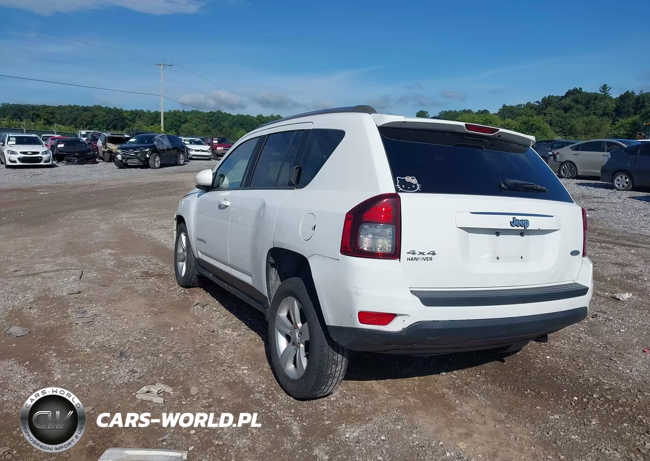 2014 Jeep Compass Latitude VIN:1C4NJDEB3ED897741 - 3