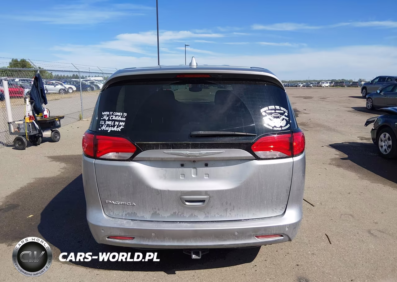 2017 Chrysler Pacifica Lx VIN:2C4RC1CG1HR788771 - 17