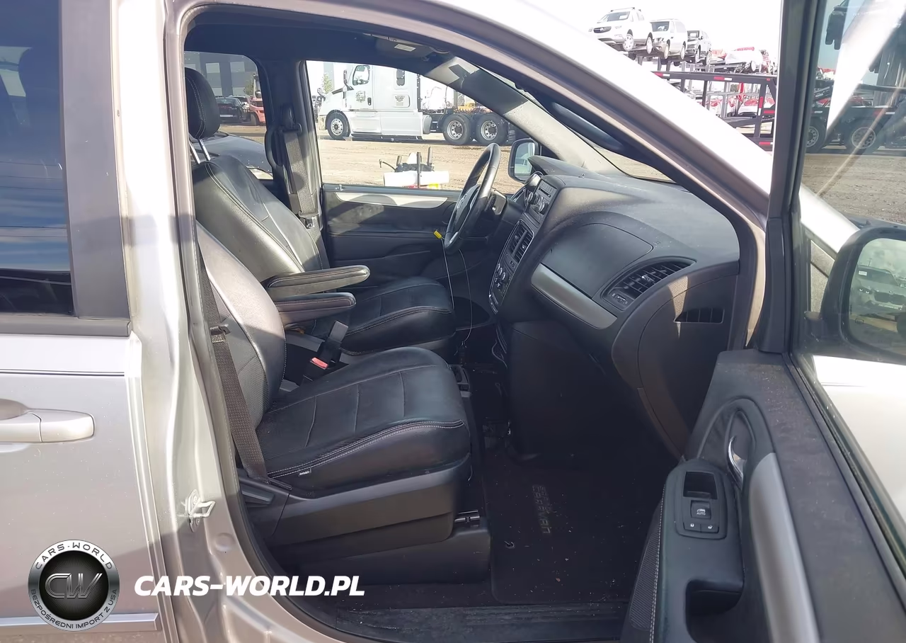 2015 Dodge Grand Caravan Se VIN:2C4RDGBG7FR542841 - 5