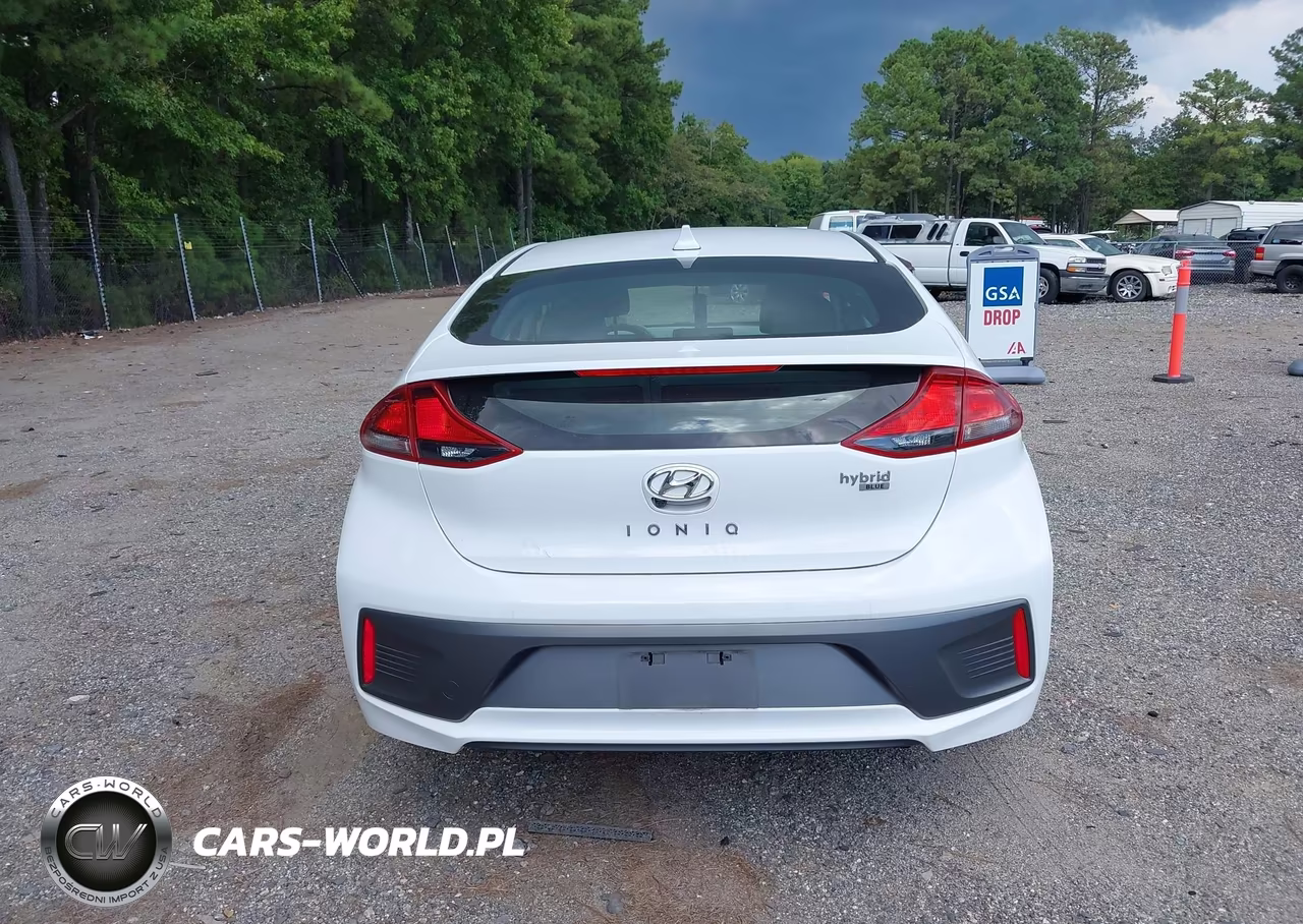 2020 Hyundai Ioniq Hybrid Blue VIN:KMHC65LC5LU220032 - 16