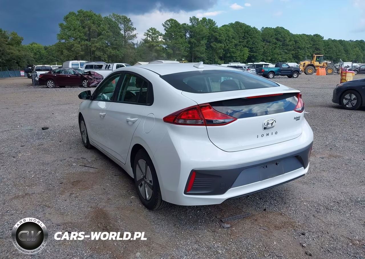 2020 Hyundai Ioniq Hybrid Blue VIN:KMHC65LC5LU220032 - 3