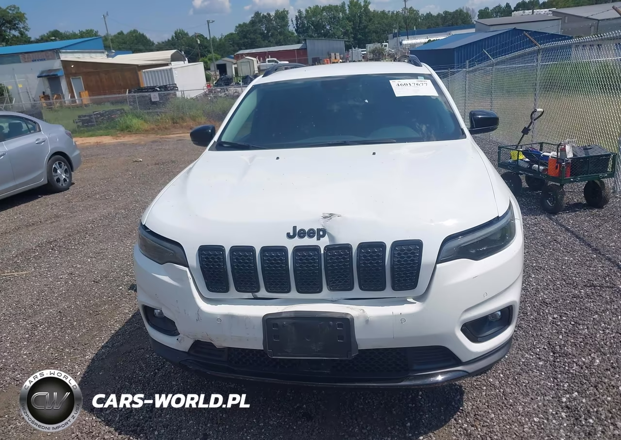2023 Jeep Cherokee Altitude Lux 4X4 VIN:1C4PJMMB5PD115338 - 12