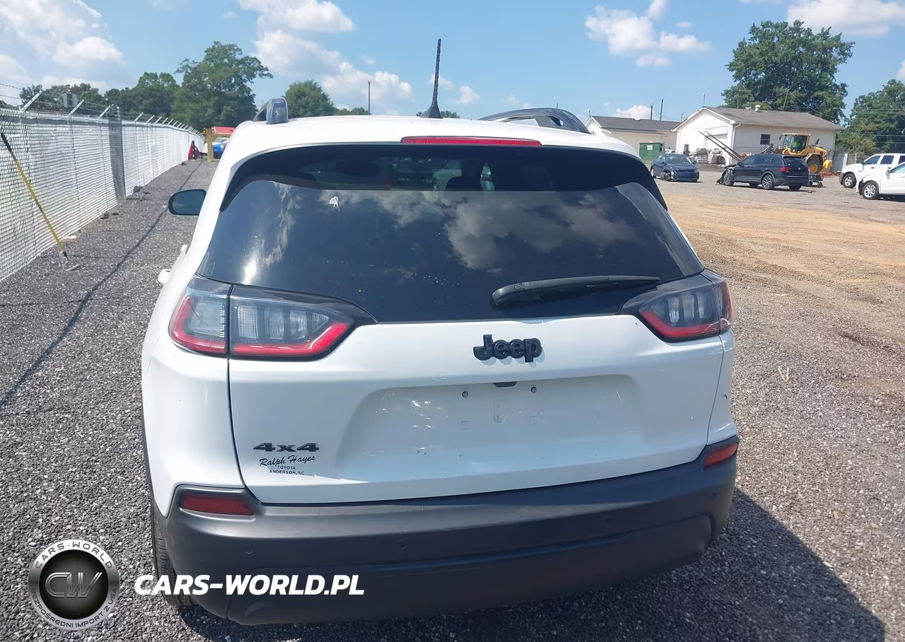 2023 Jeep Cherokee Altitude Lux 4X4 VIN:1C4PJMMB5PD115338 - 16