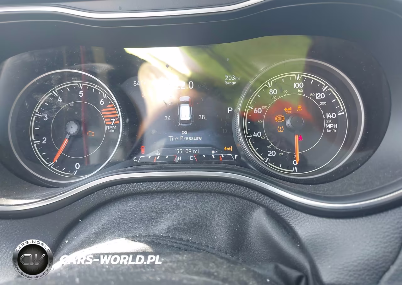 2023 Jeep Cherokee Altitude Lux 4X4 VIN:1C4PJMMB5PD115338 - 7