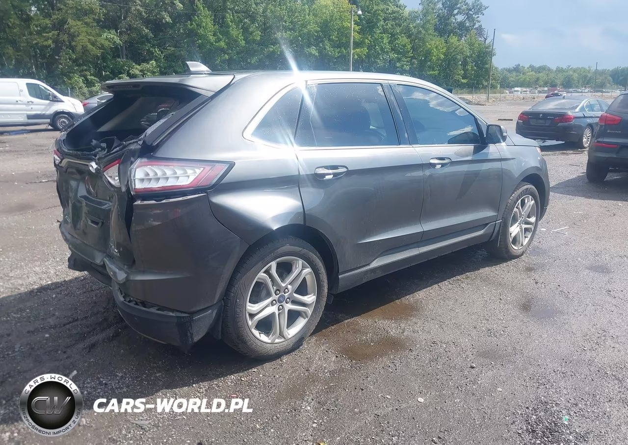 2018 Ford Edge Titanium VIN:2FMPK3K98JBB42968 - 4