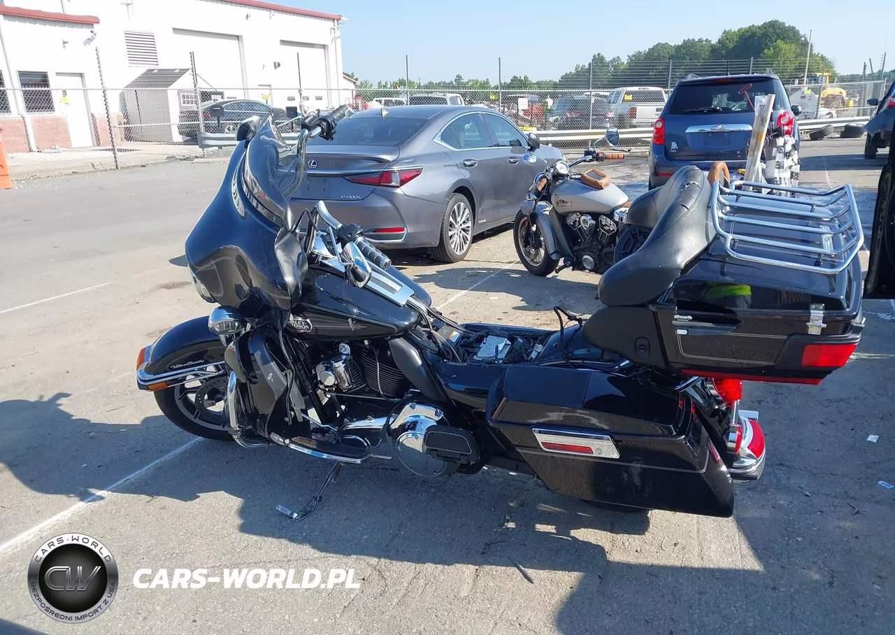 2009 Harley-Davidson Flhtcu VIN:1HD1FC4169Y621568 - 13