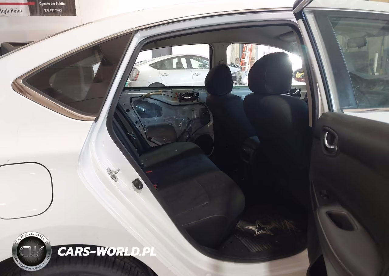 2019 Nissan Sentra S VIN:3N1AB7AP9KY210921 - 8