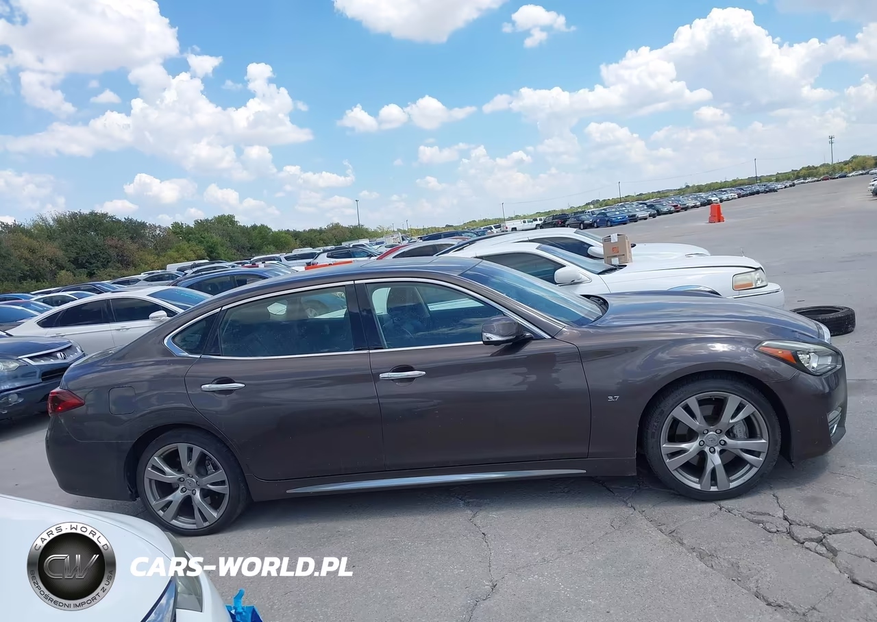 2017 Infiniti Q70L 3.7 VIN:JN1BY1PP0HM170005 - 13