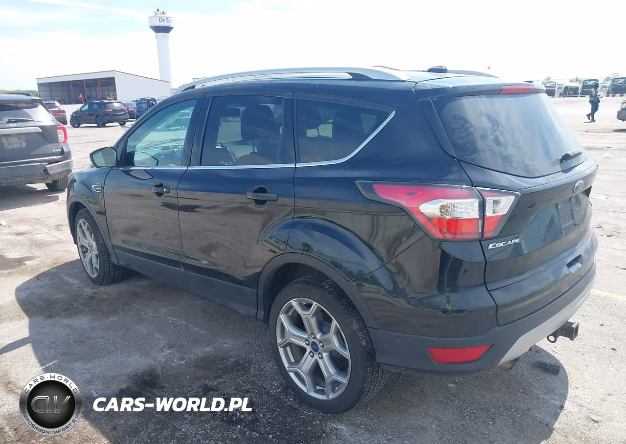 2017 Ford Escape Titanium VIN:1FMCU9J96HUA50128 - 3