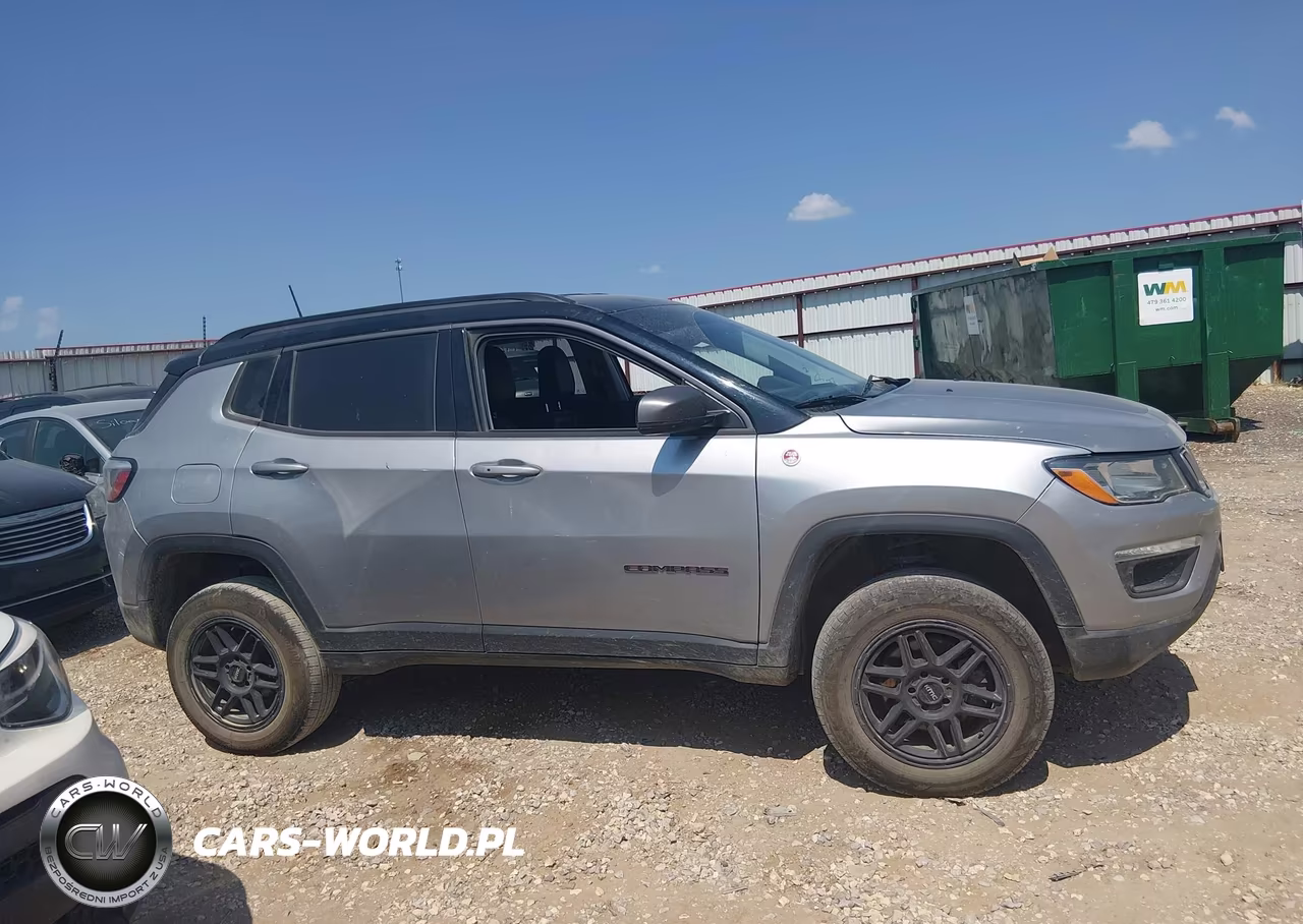 2019 Jeep Compass Trailhawk 4X4 VIN:3C4NJDDB7KT627838 - 13