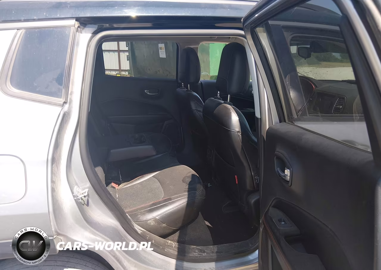 2019 Jeep Compass Trailhawk 4X4 VIN:3C4NJDDB7KT627838 - 8