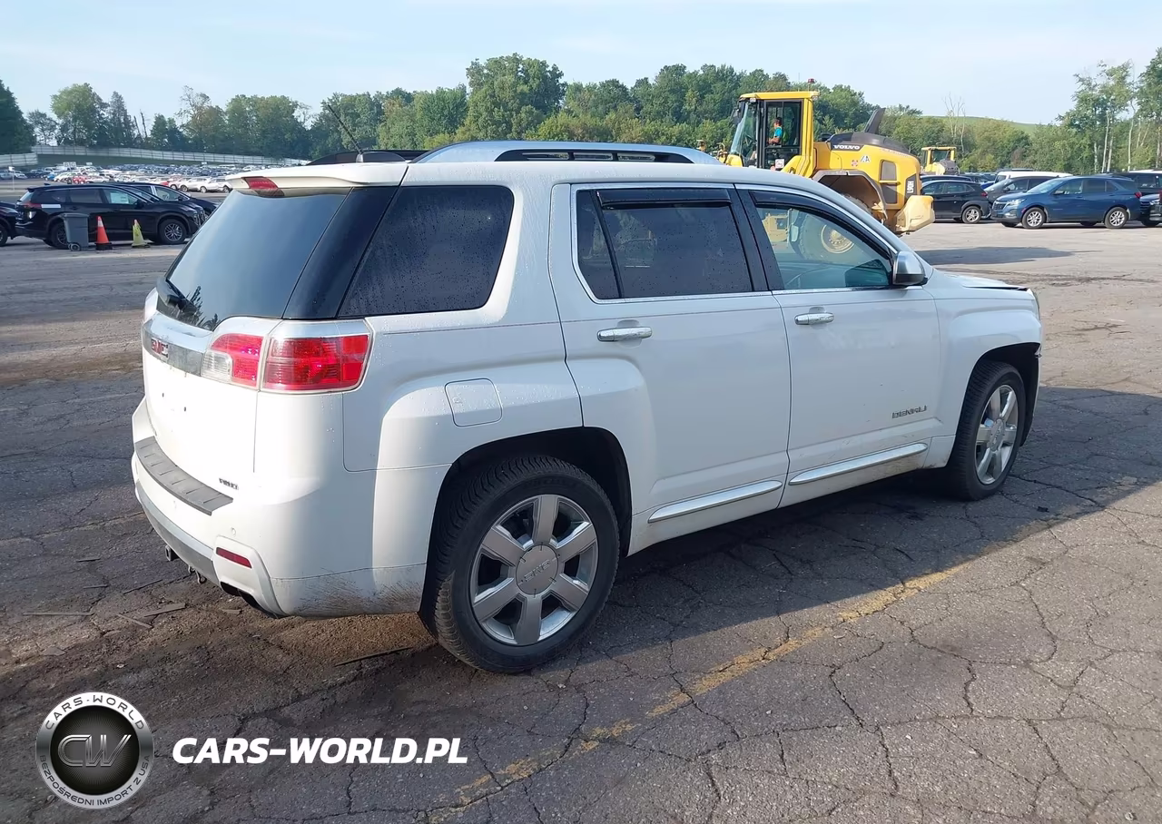 2015 GMC Terrain Denali VIN:2GKFLZE37F6133769 - 4