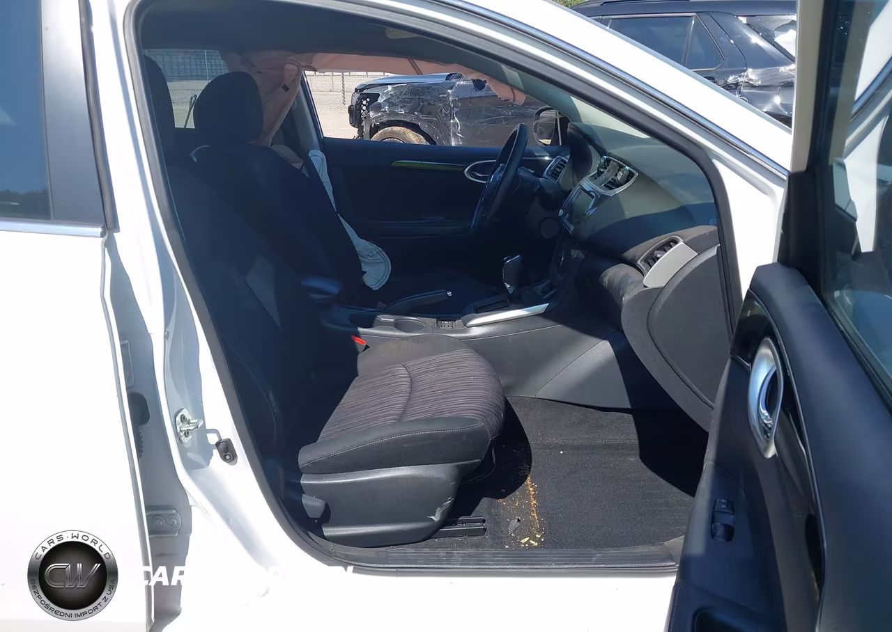 2019 Nissan Sentra Sv VIN:3N1AB7AP3KY296310 - 5