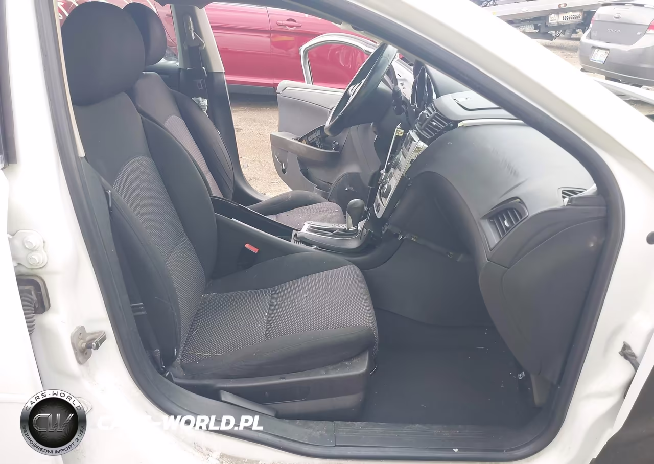 2011 Chevrolet Malibu 1Lt VIN:1G1ZC5E10BF326984 - 5