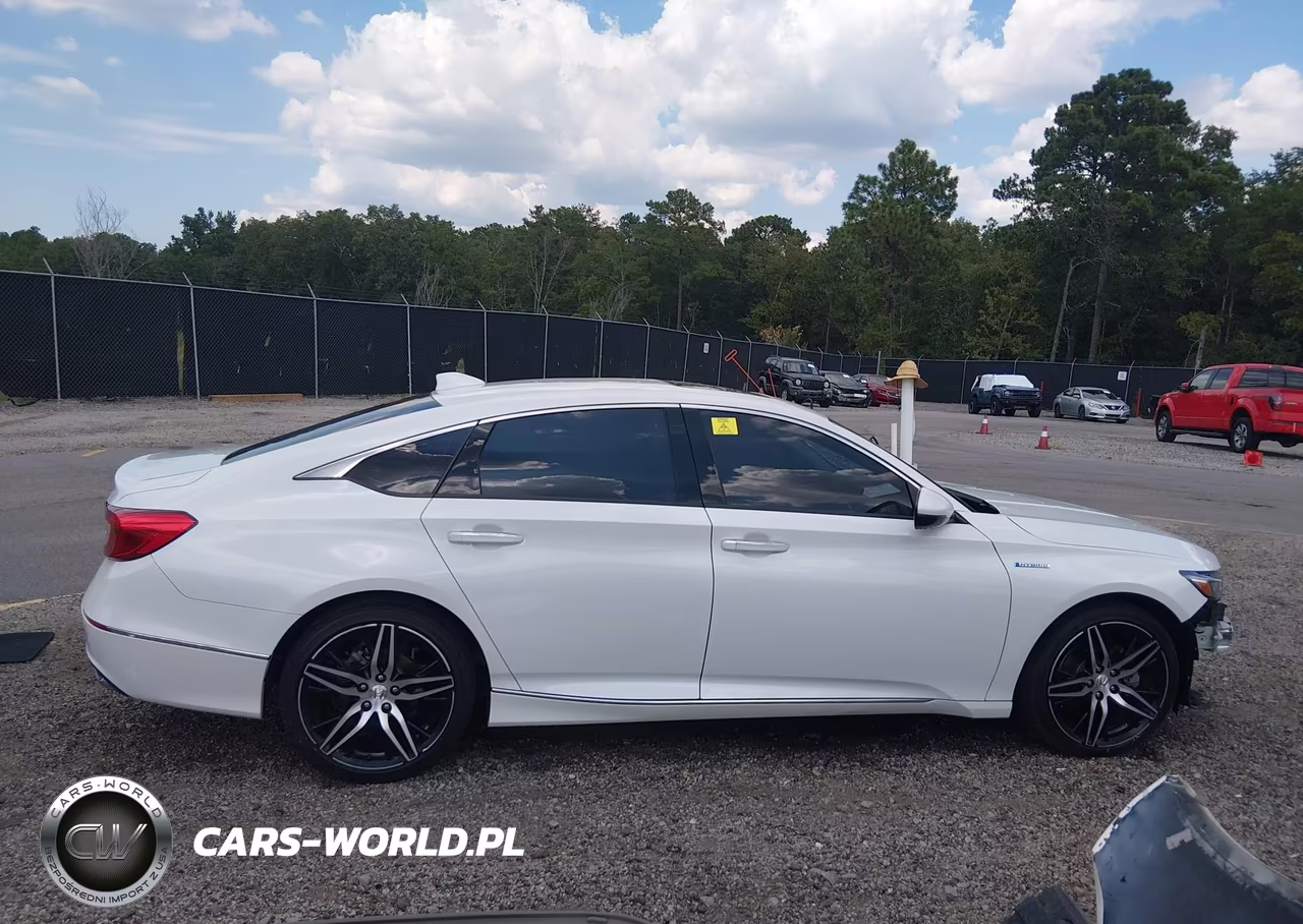 2022 Honda Accord Hybrid Touring VIN:1HGCV3F9XNA025237 - 14