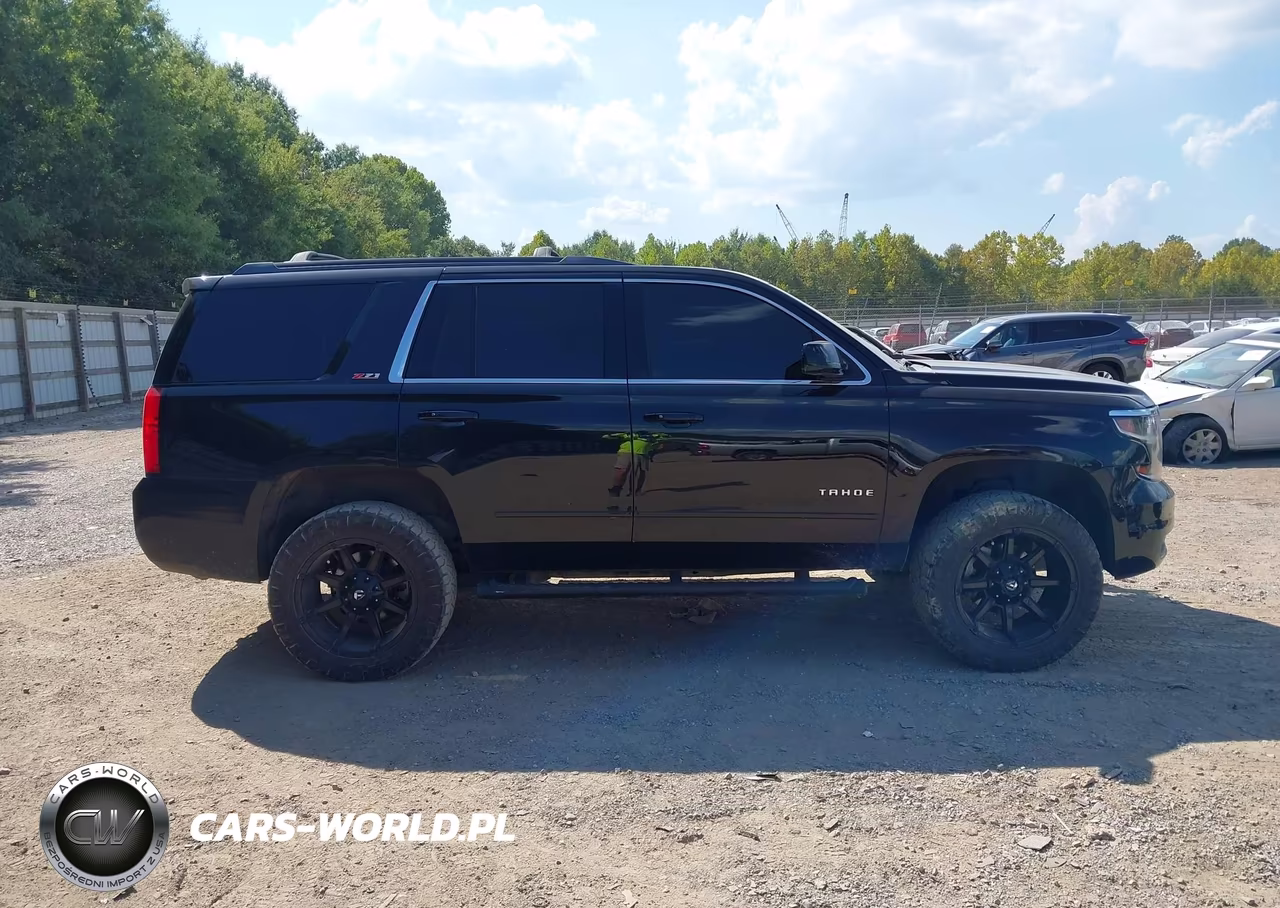 2017 Chevrolet Tahoe Lt VIN:1GNSKBKCXHR397642 - 13