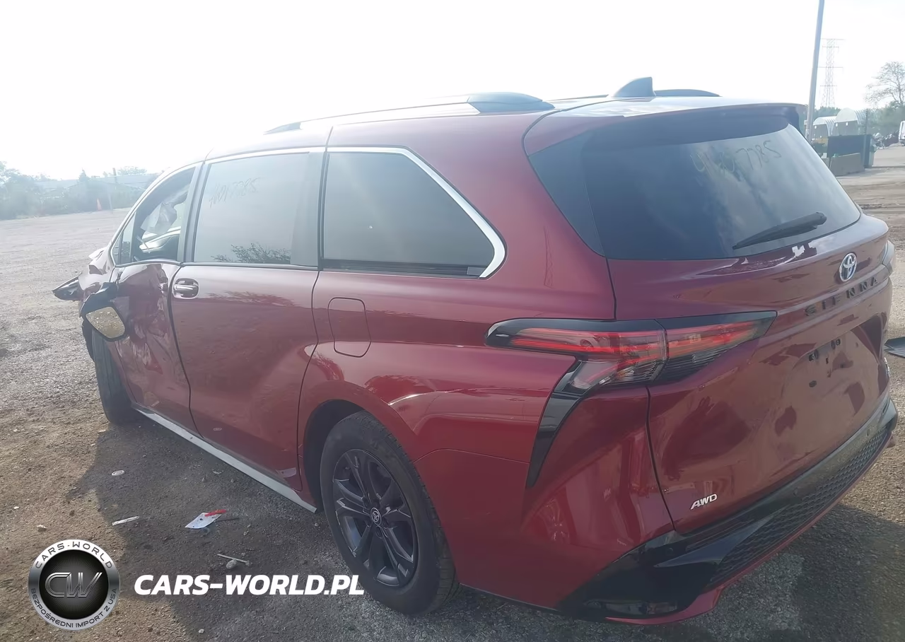 2024 Toyota Sienna Xse VIN:5TDDSKFC9RS153947 - 3