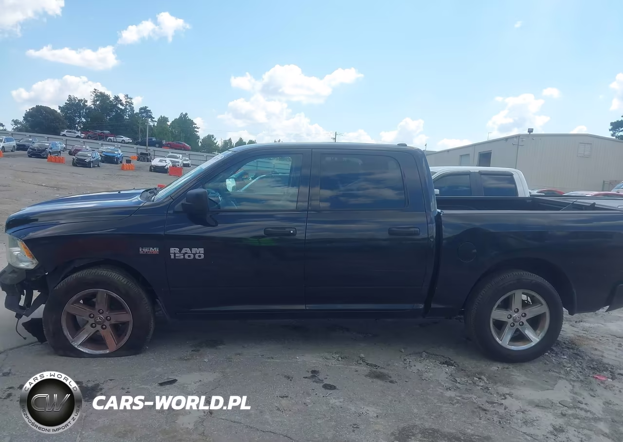 2018 Ram 1500 Express 4X2 5'7 Box VIN:1C6RR6KT1JS193439 - 15