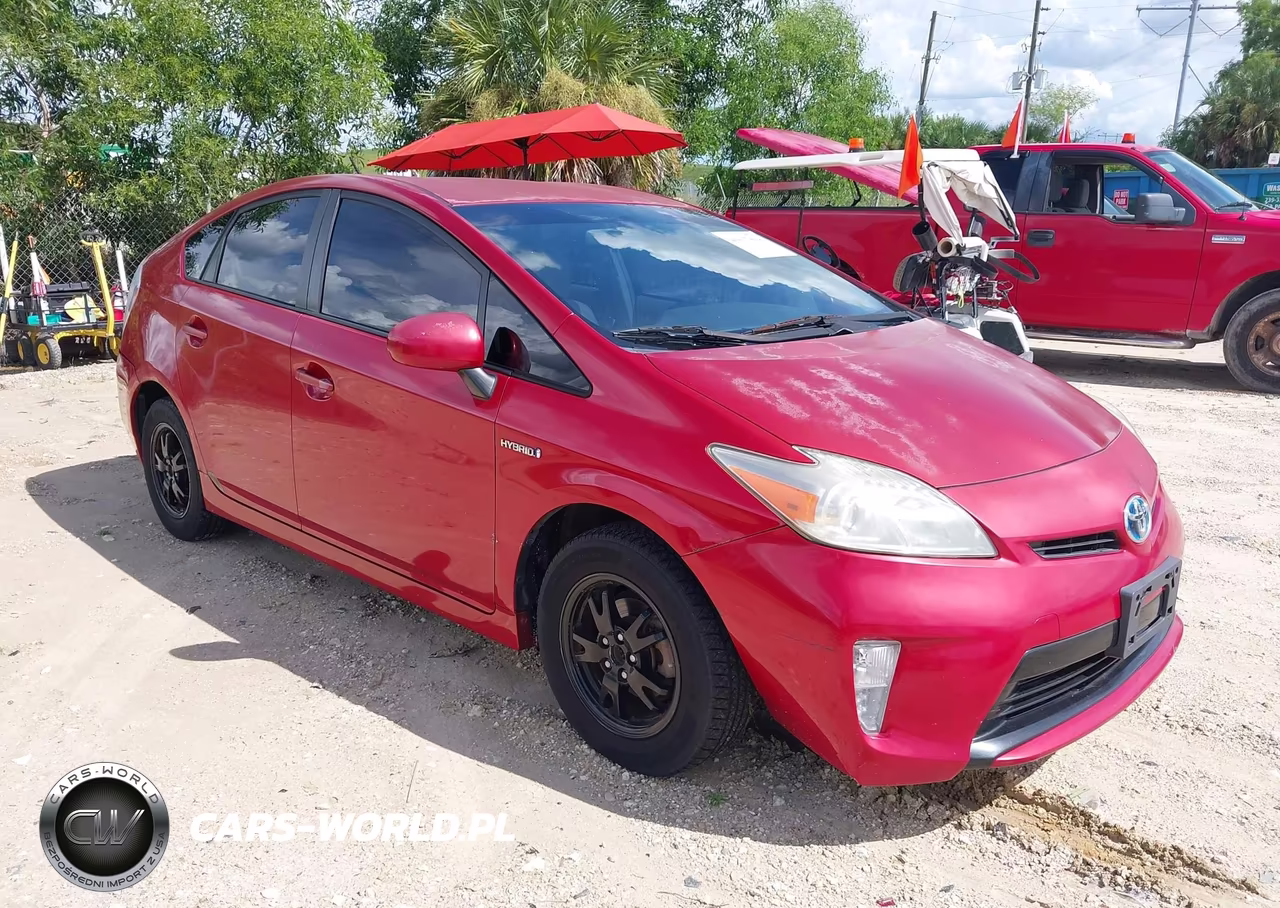 2013 Toyota Prius Three