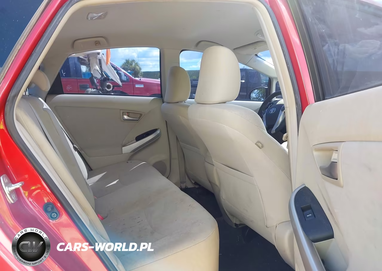 2013 Toyota Prius Three VIN:JTDKN3DU6D0340848 - 8