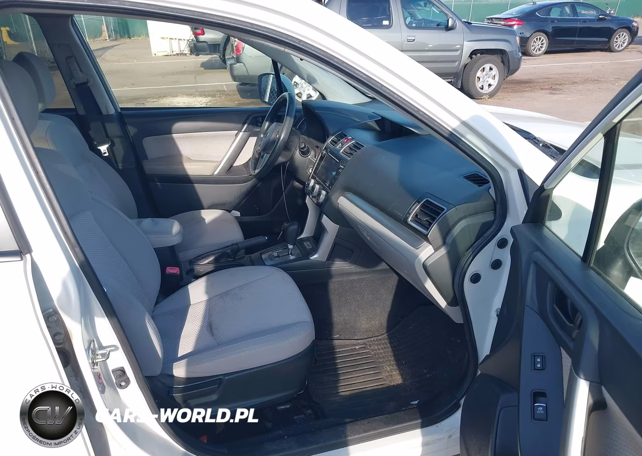2017 Subaru Forester 2.5I Premium VIN:JF2SJAGCXHH510401 - 5