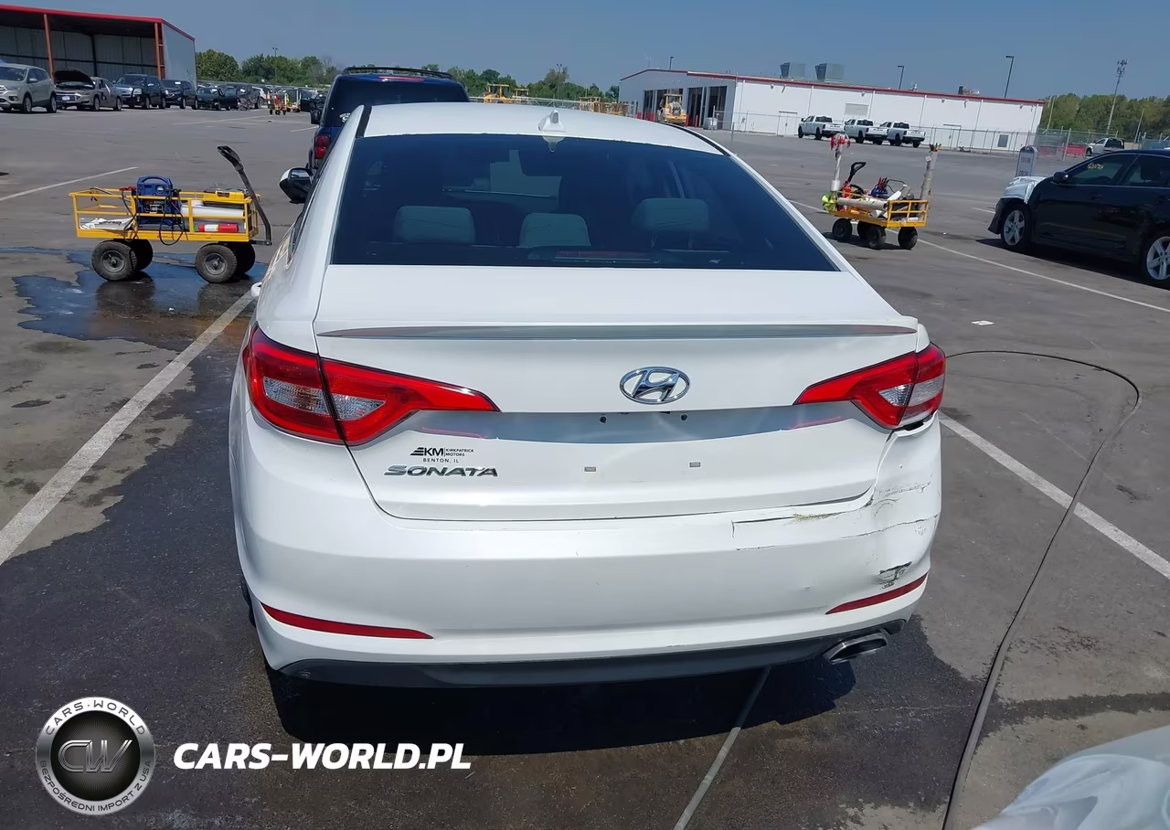 2015 Hyundai Sonata Se VIN:5NPE24AF9FH021306 - 16