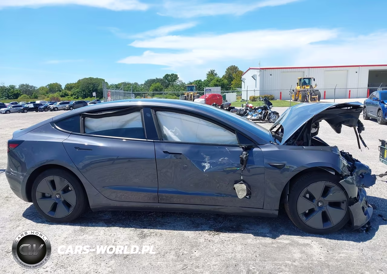 2022 Tesla Model 3 Long Range Dual Motor All-Wheel Drive VIN:5YJ3E1EB5NF184147 - 13