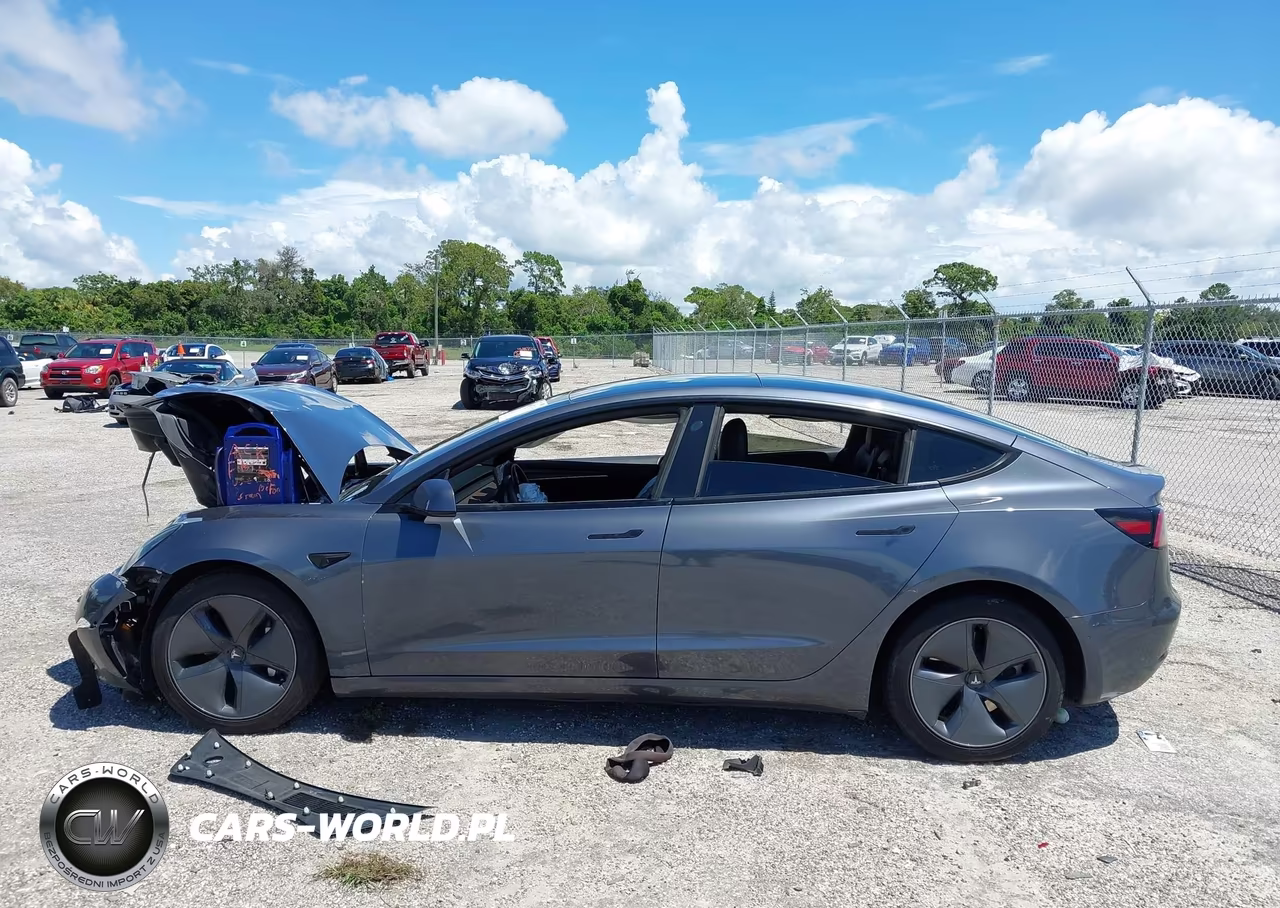2022 Tesla Model 3 Long Range Dual Motor All-Wheel Drive VIN:5YJ3E1EB5NF184147 - 14